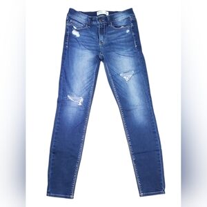 Mudd Women's Size 7 Dark Blue Ripped Low Rise Skinny Jeans